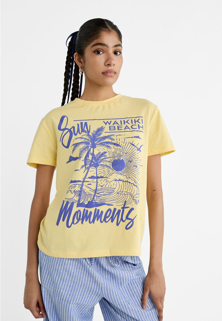 

Stradivarius T-Shirt mit Print Pastellgelb L