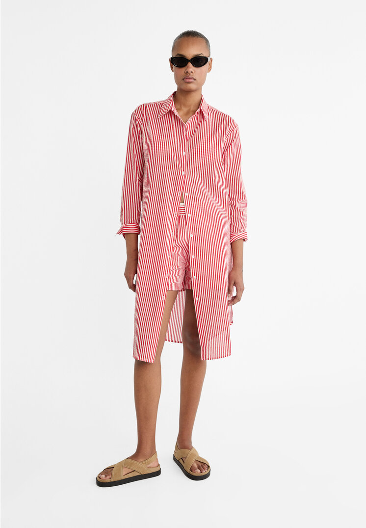 

Stradivarius Langes Hemdkleid Rot XS