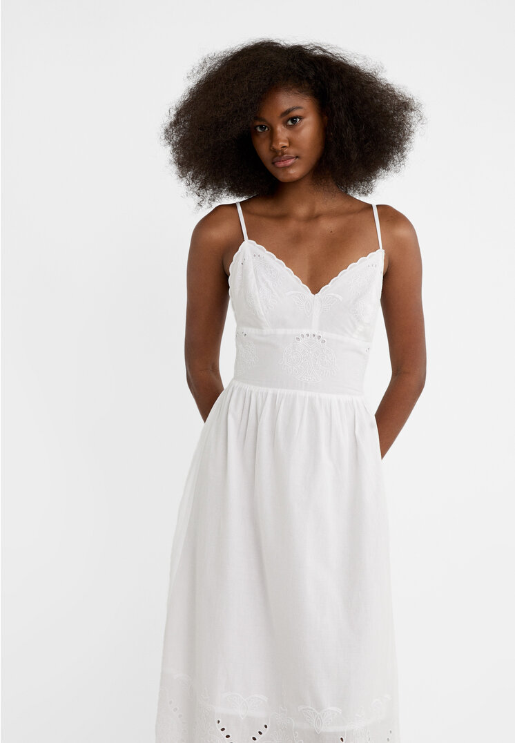 Stradivarius Long flowing dress with embroidery  White M