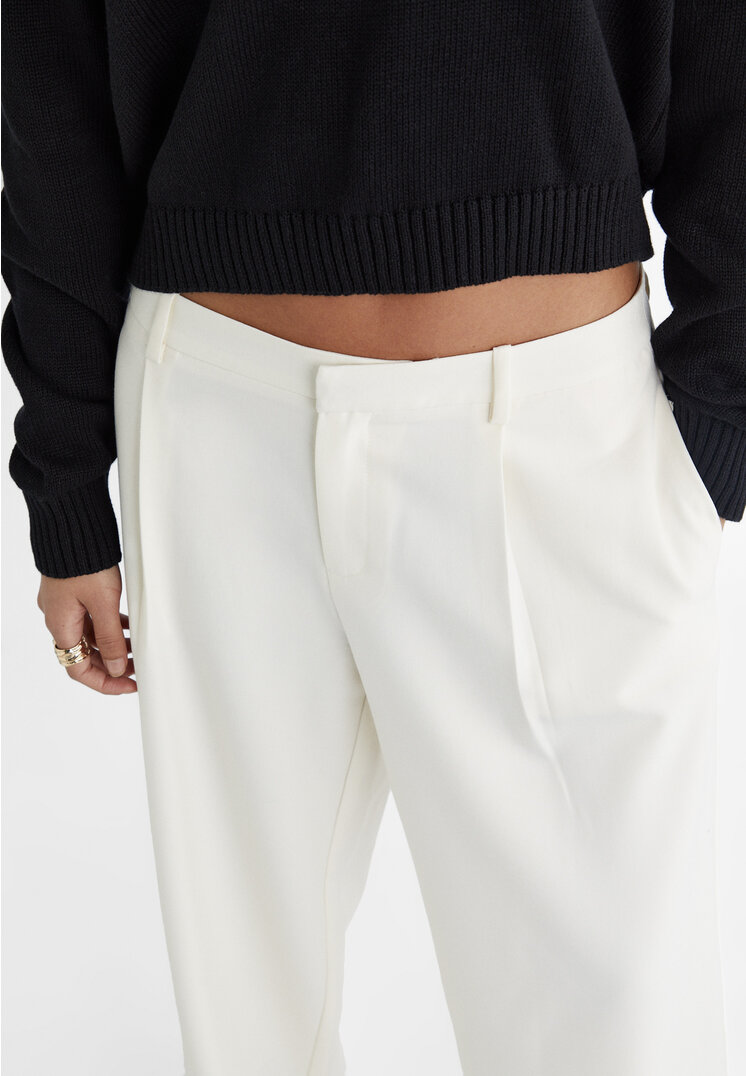 Stradivarius Smart trousers with darts  Ecru 14