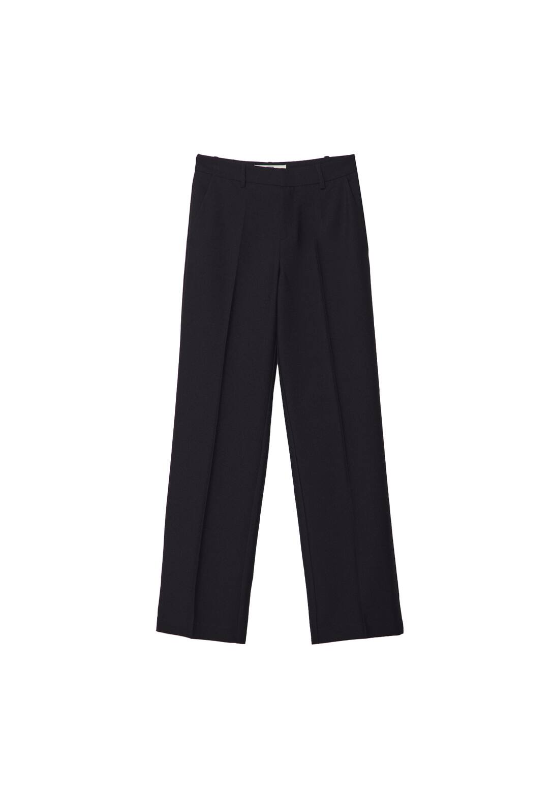 Smart trousers with pockets
