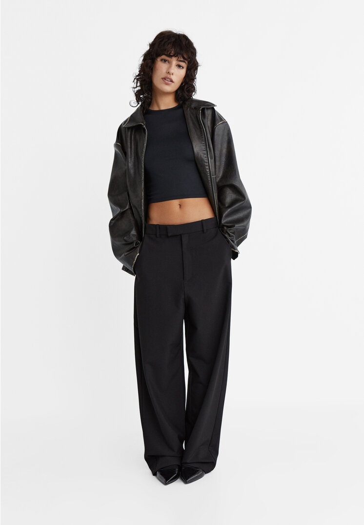 

Stradivarius Eleganckie spodnie baggy Czarny 34