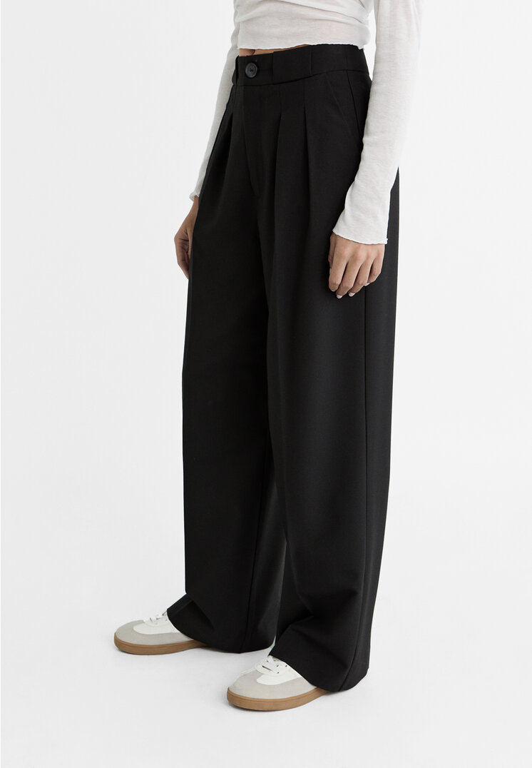 Stradivarius Smart trousers with darts  Black 10