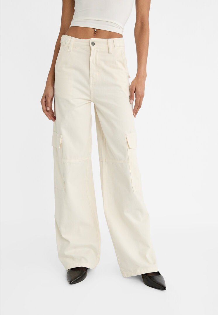 Stradivarius Pantaloni cargo regolabili  Ecru 40
