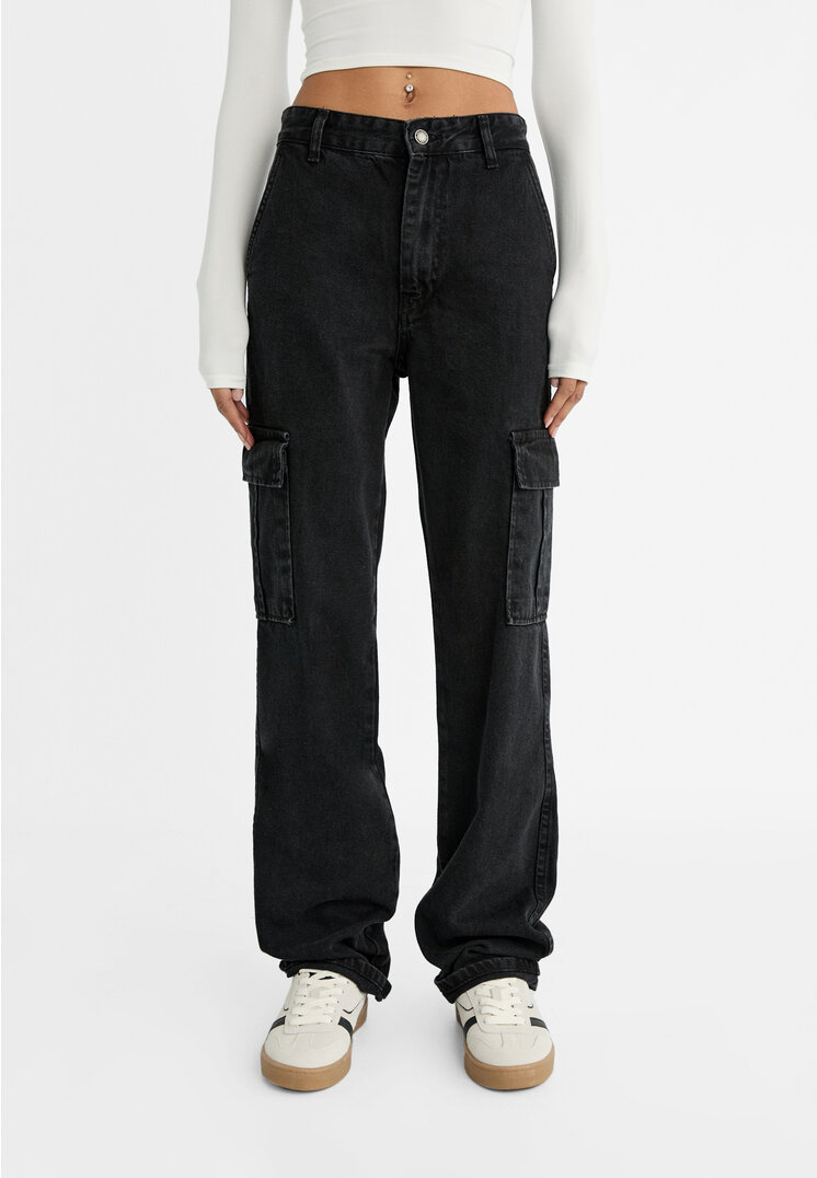 Stradivarius Straight fit cargo jeans  Black denim 8