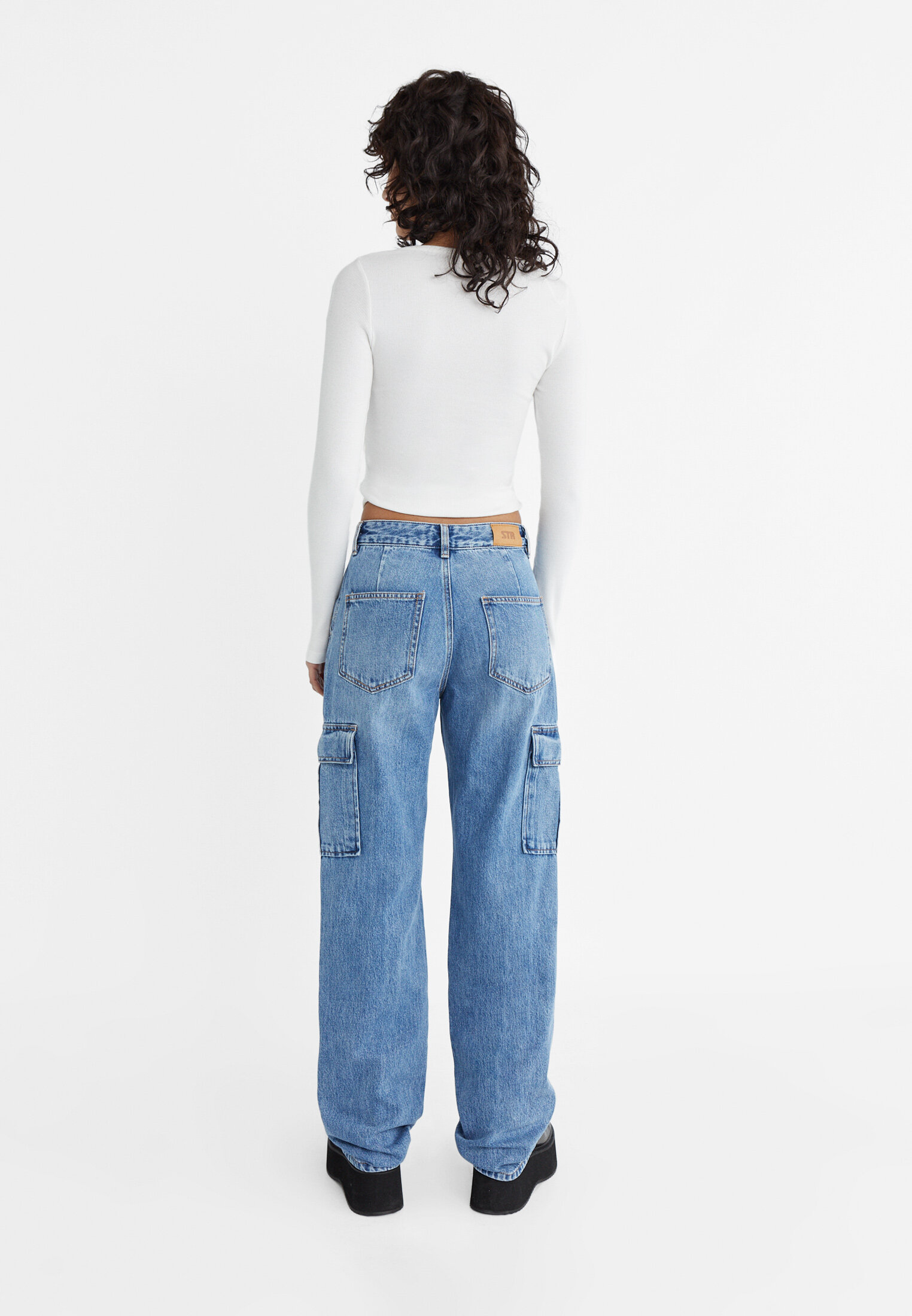 Straight fit cargo jeans Women s fashion Stradivarius United