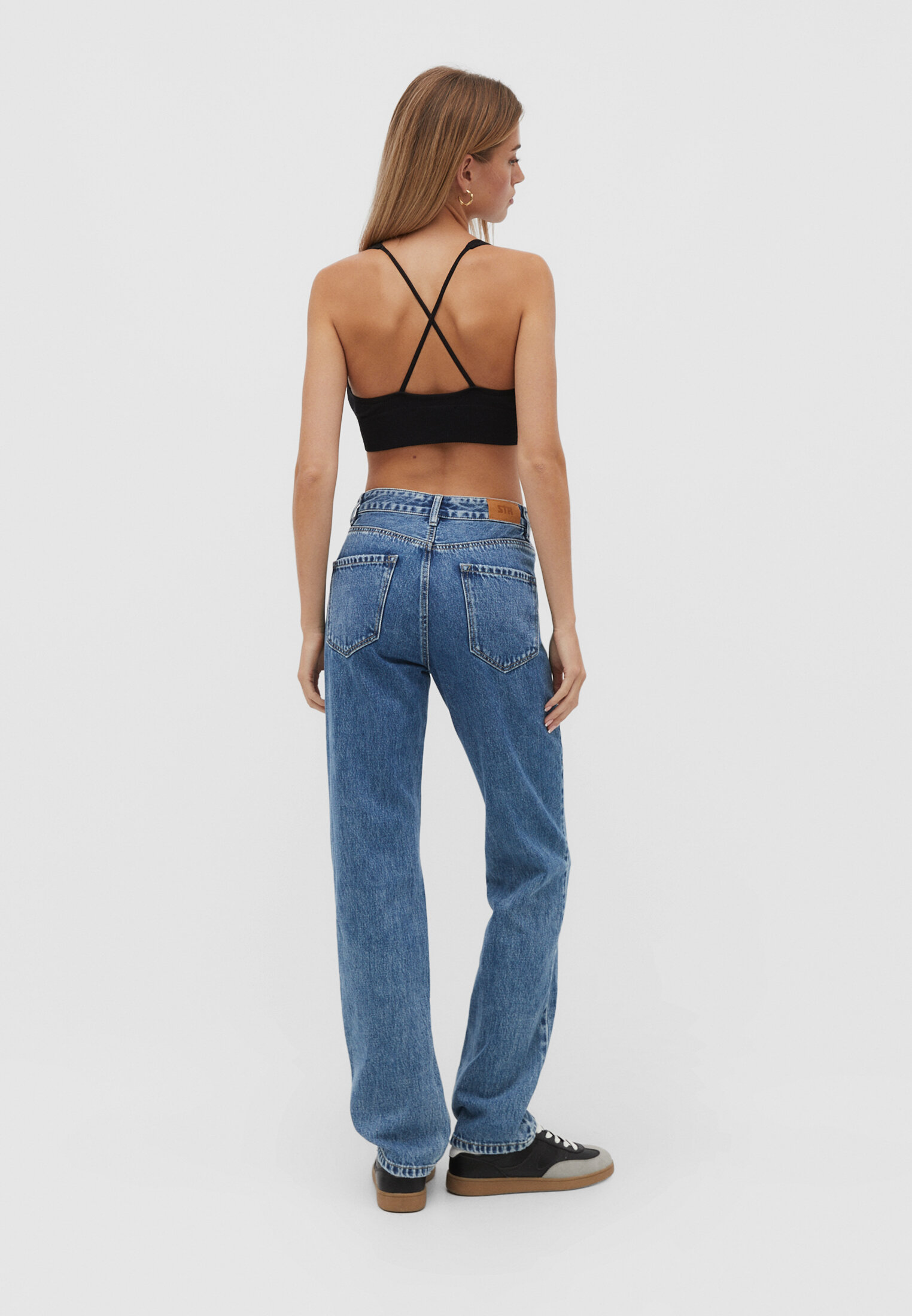 Stradivarius body best sale shape jeans