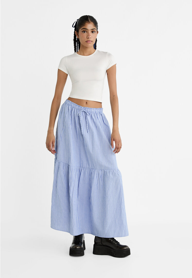 

Stradivarius Langer fließender Rock mit Stretchbund Mittelblau XL