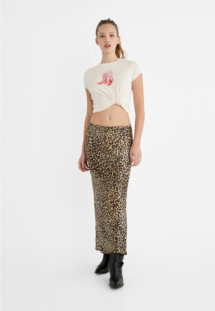 

Stradivarius Satinierter Midirock im Leoparden-Look Beige XL