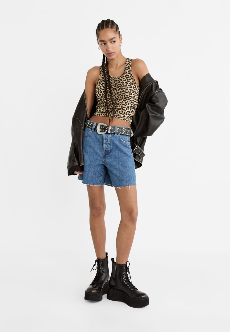 

Stradivarius Bermudy z postrzępionymi krawędziami Niebieski denim 36
