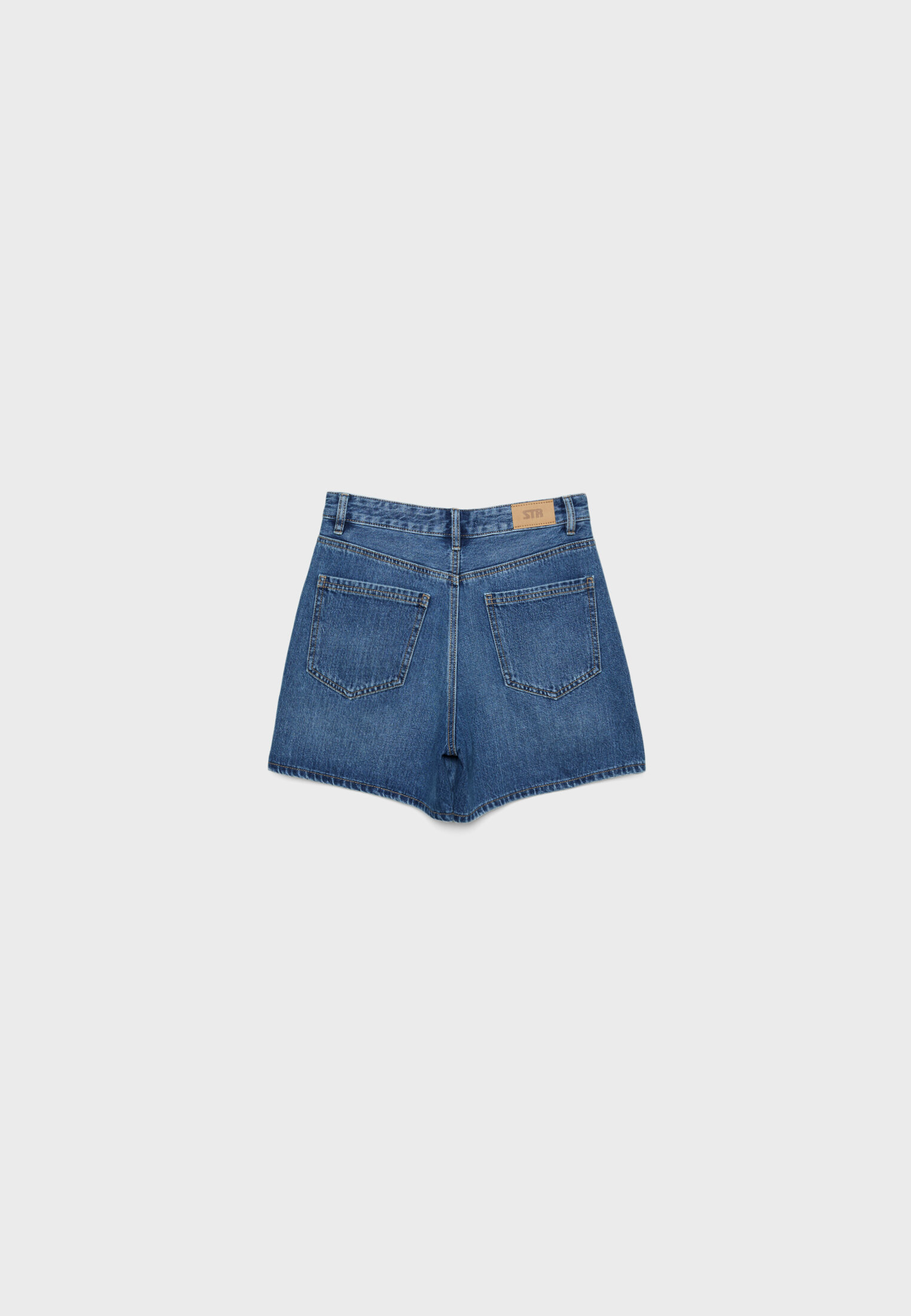 Short jeans stradivarius sale