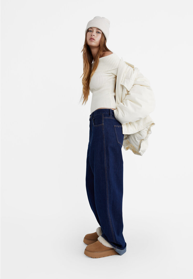 

Stradivarius Schulterfreier Strickpullover Ecru XS