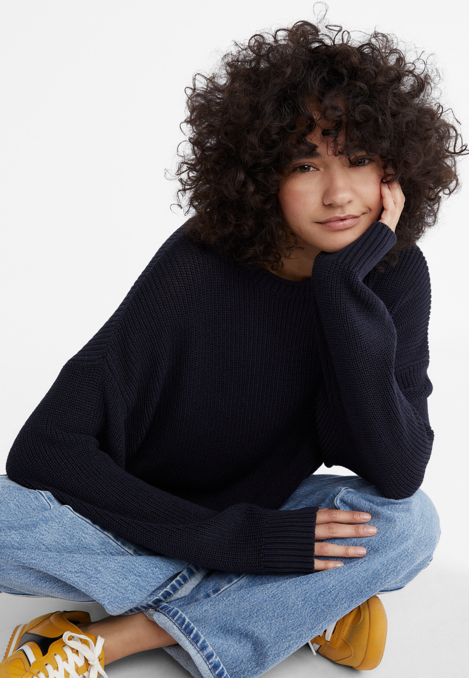 Oversized sweater outlet knit