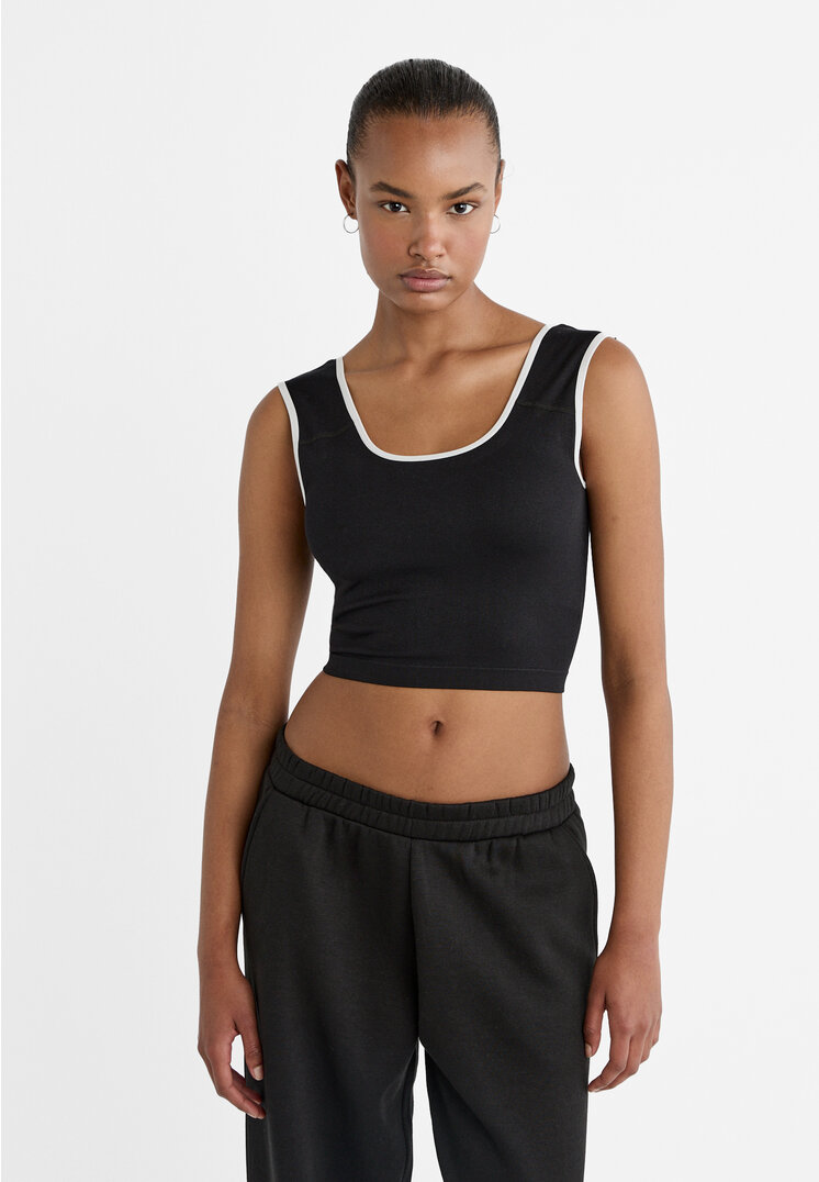 

Stradivarius Top mit Kontrasten Schwarz XL