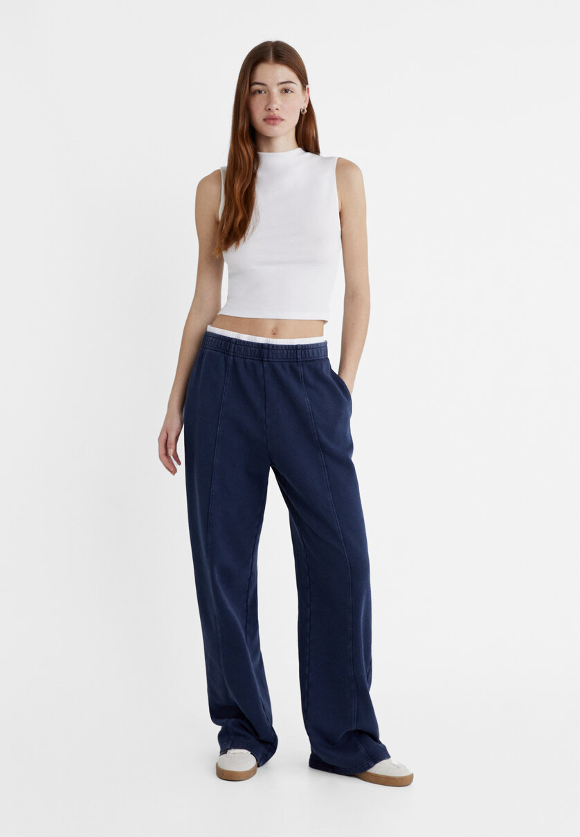 Wide-leg trousers with waistband detail