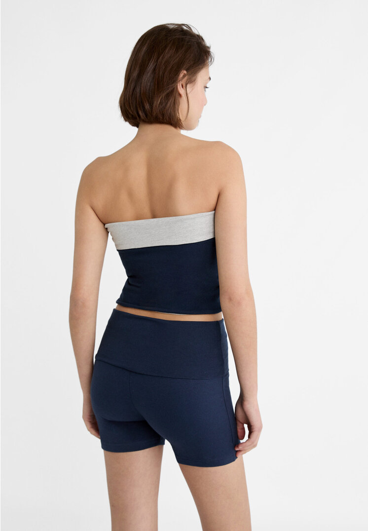 Stradivarius Sporty hot pants with fold-over waist  Navy blue L