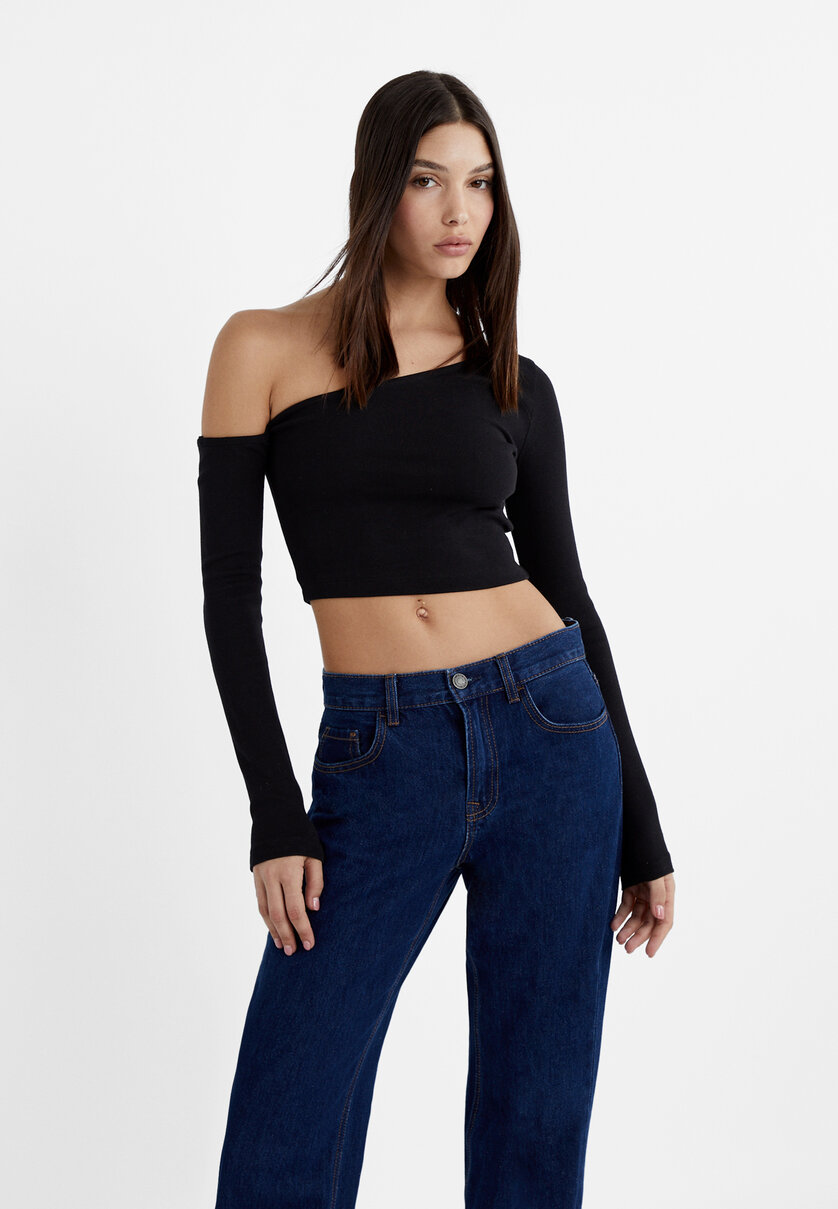 Long sleeve asymmetric top - Women's fashion | Stradivarius United