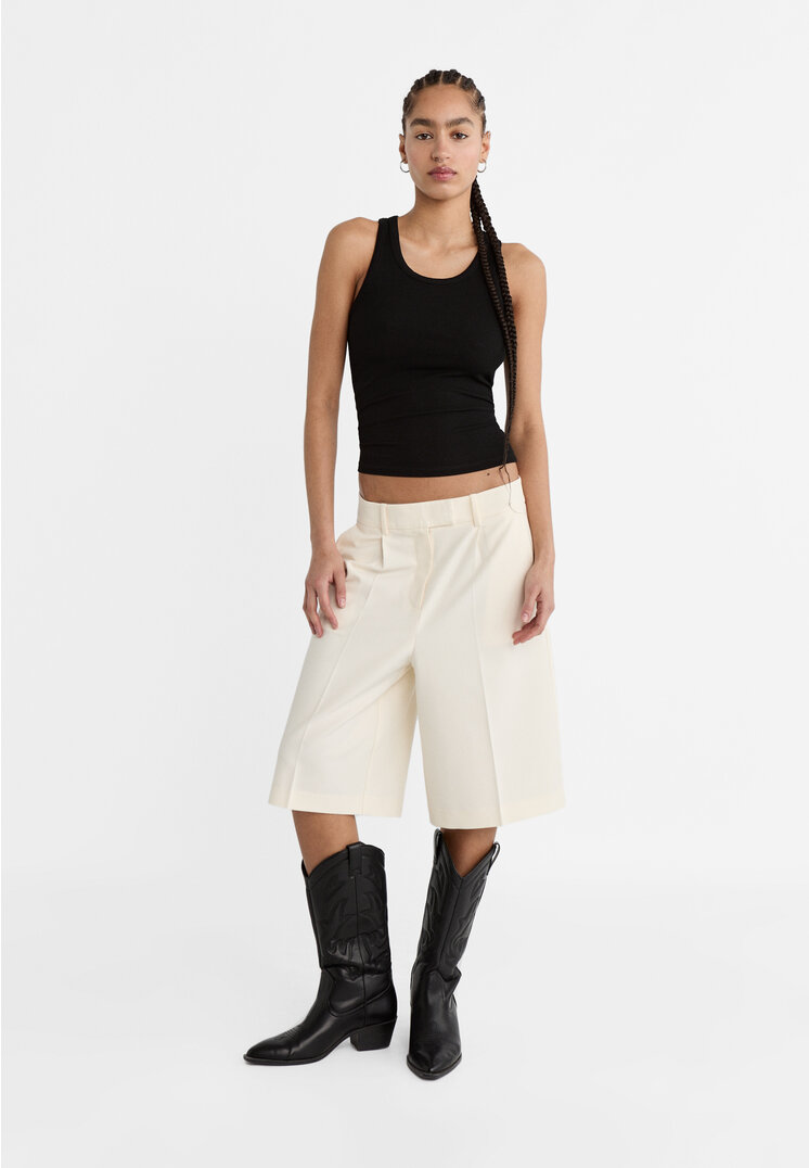 

Stradivarius Elegante Bermudashorts Ecru 36