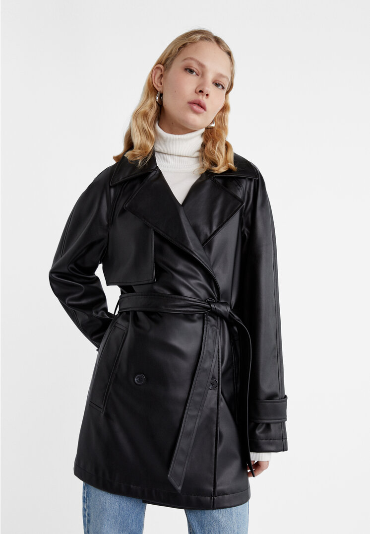 

Stradivarius Trencz z imitacji skóry Czarny XS