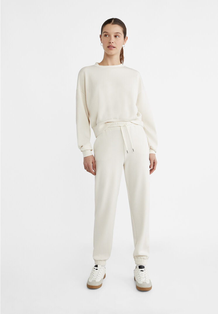 

Stradivarius Weiche Joggerhose Ecru XL