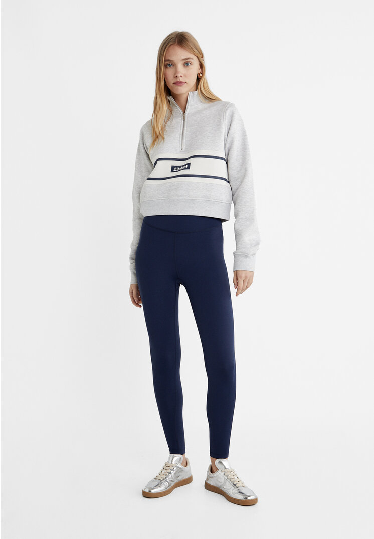 

Stradivarius Sportleggins Sculpt Marineblau L