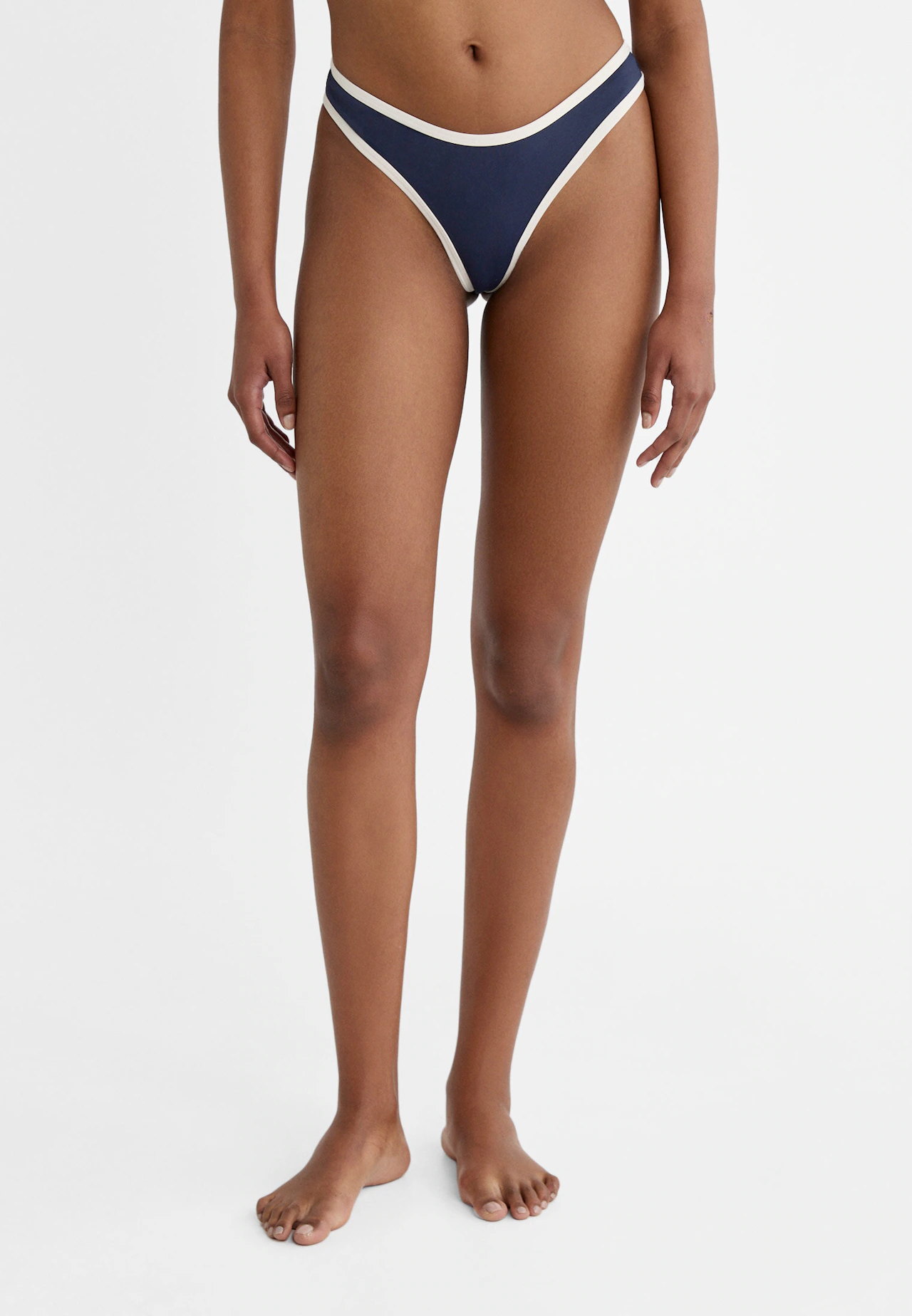 Contrast Brazilian bikini bottoms - Women's fashion