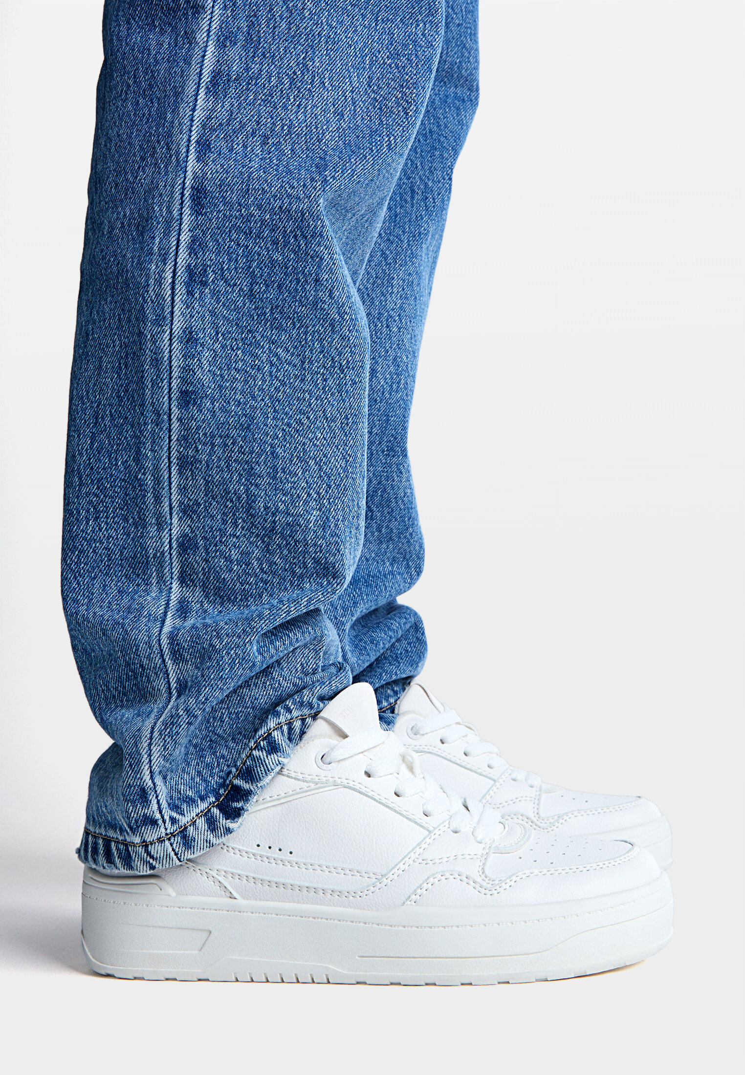Women s trainers Women s fashion Stradivarius United Arab Emirates