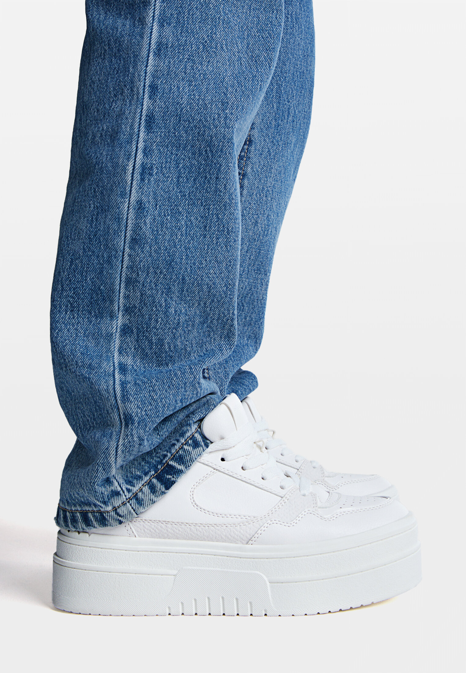 Stradivarius white platform discount sneakers