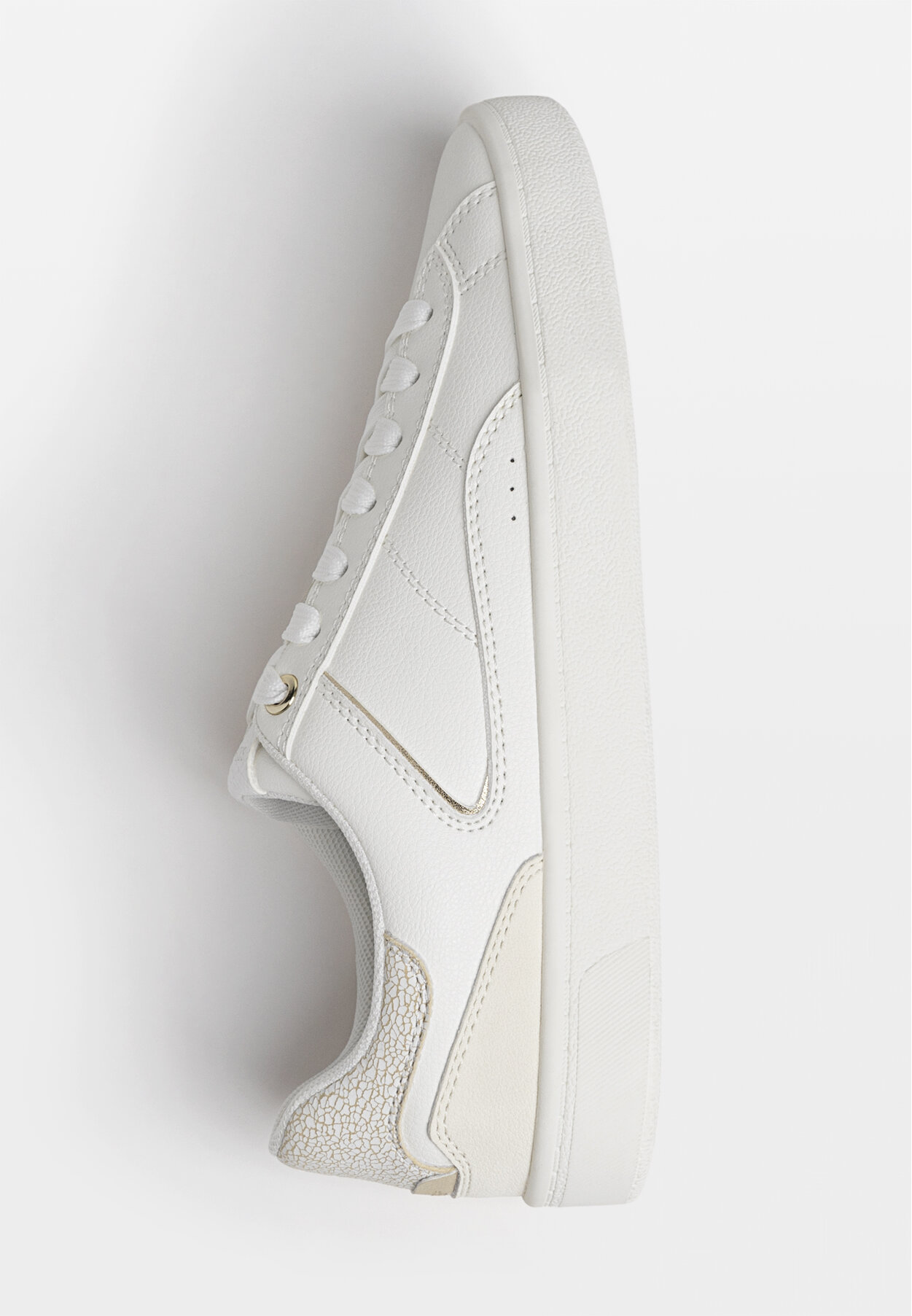 Stradivarius scarpe hotsell da ginnastica
