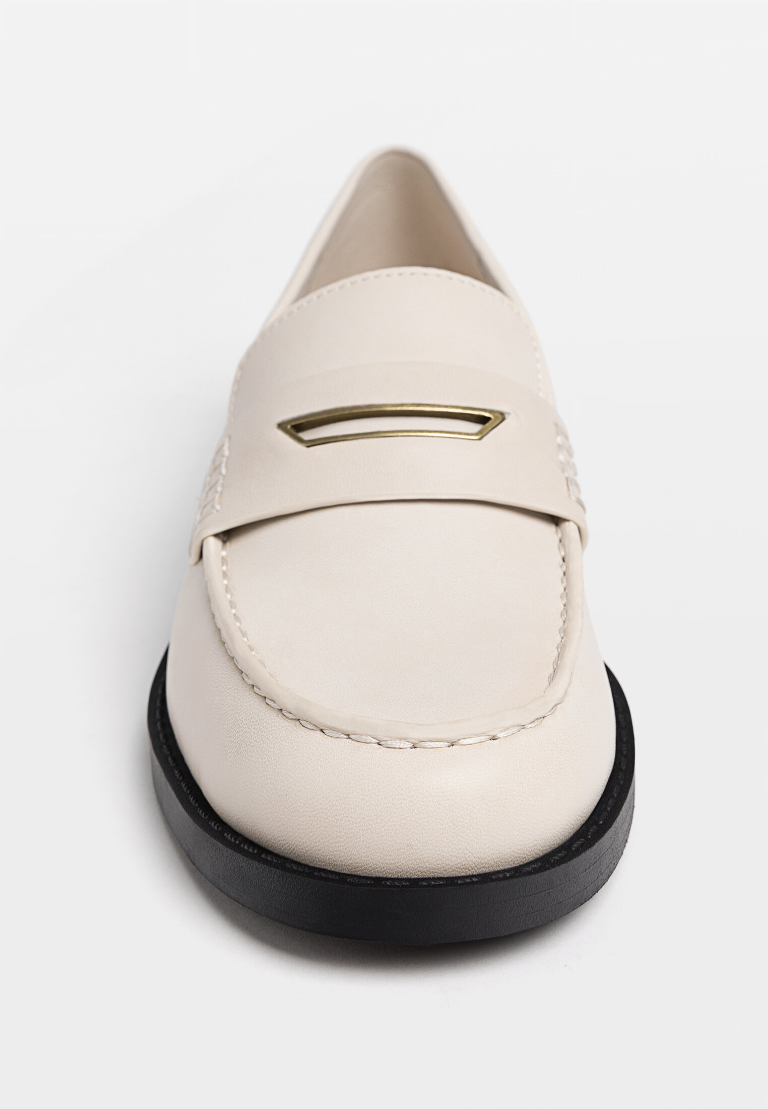 Penny loafers Women s fashion Stradivarius Albania