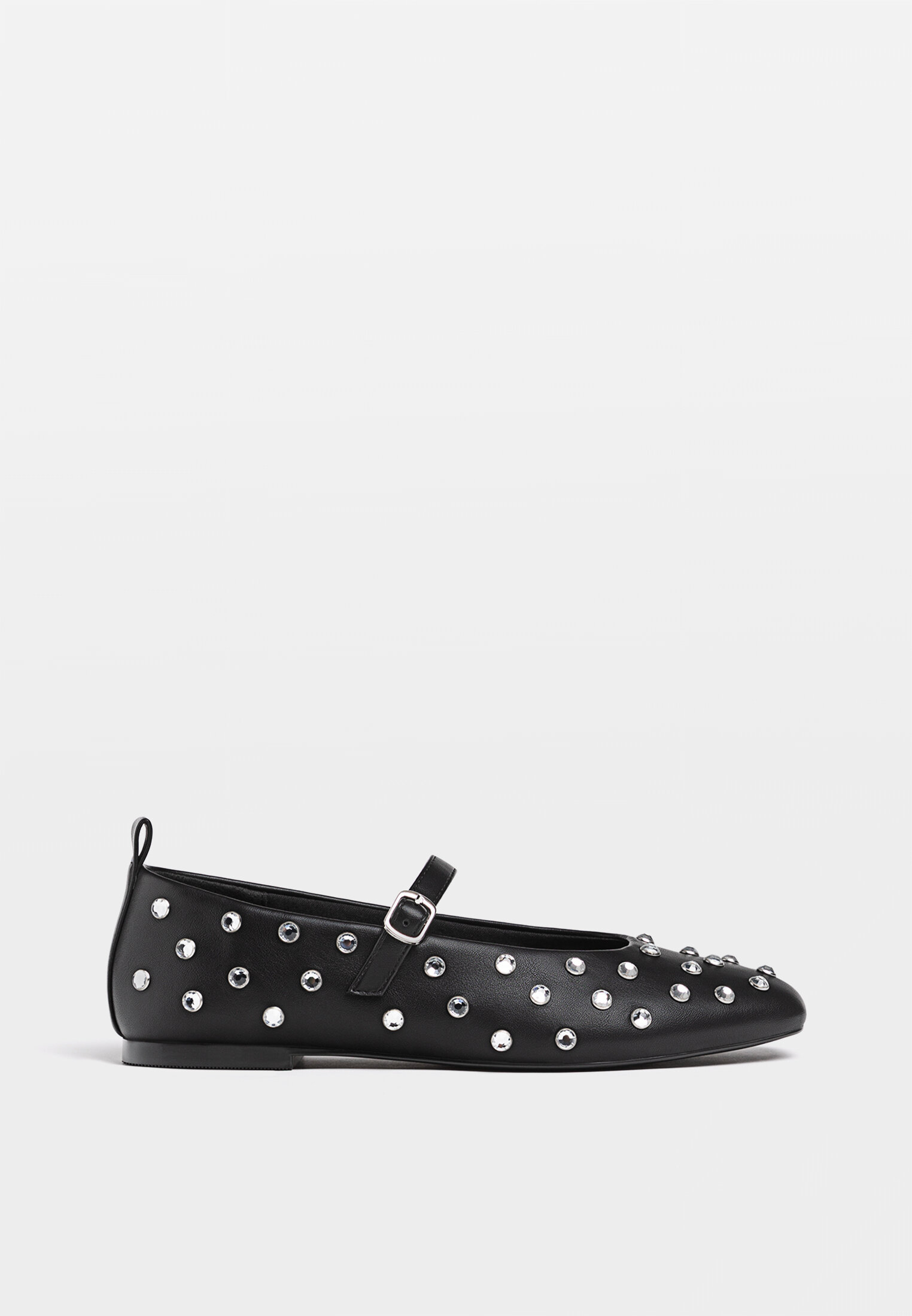 Flat shoes stradivarius discount