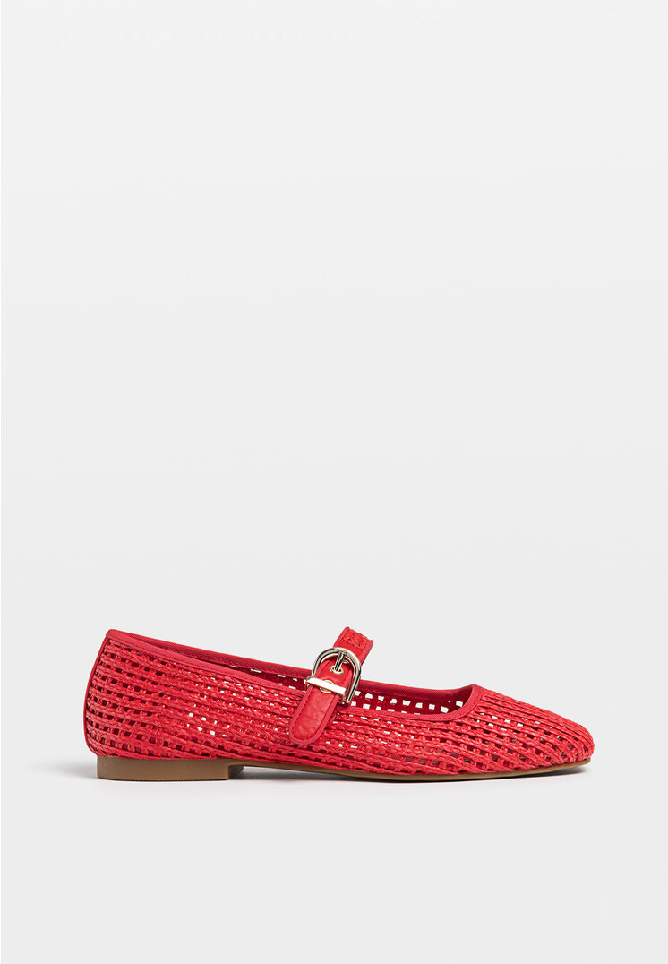 

Stradivarius Ballerinas mit Mesh und Schnalle ROT 35