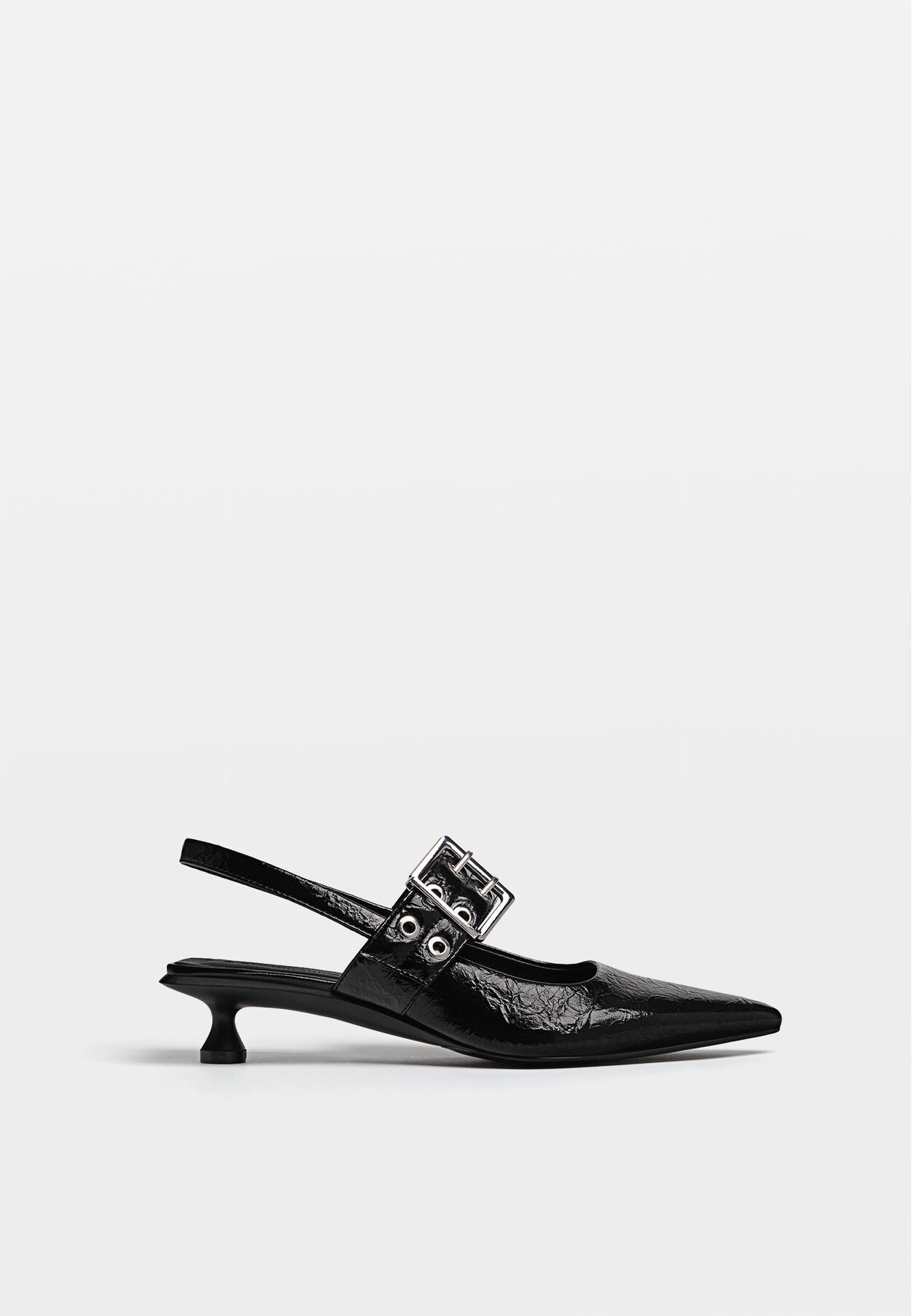 Zapatos best sale stradivarius tacon