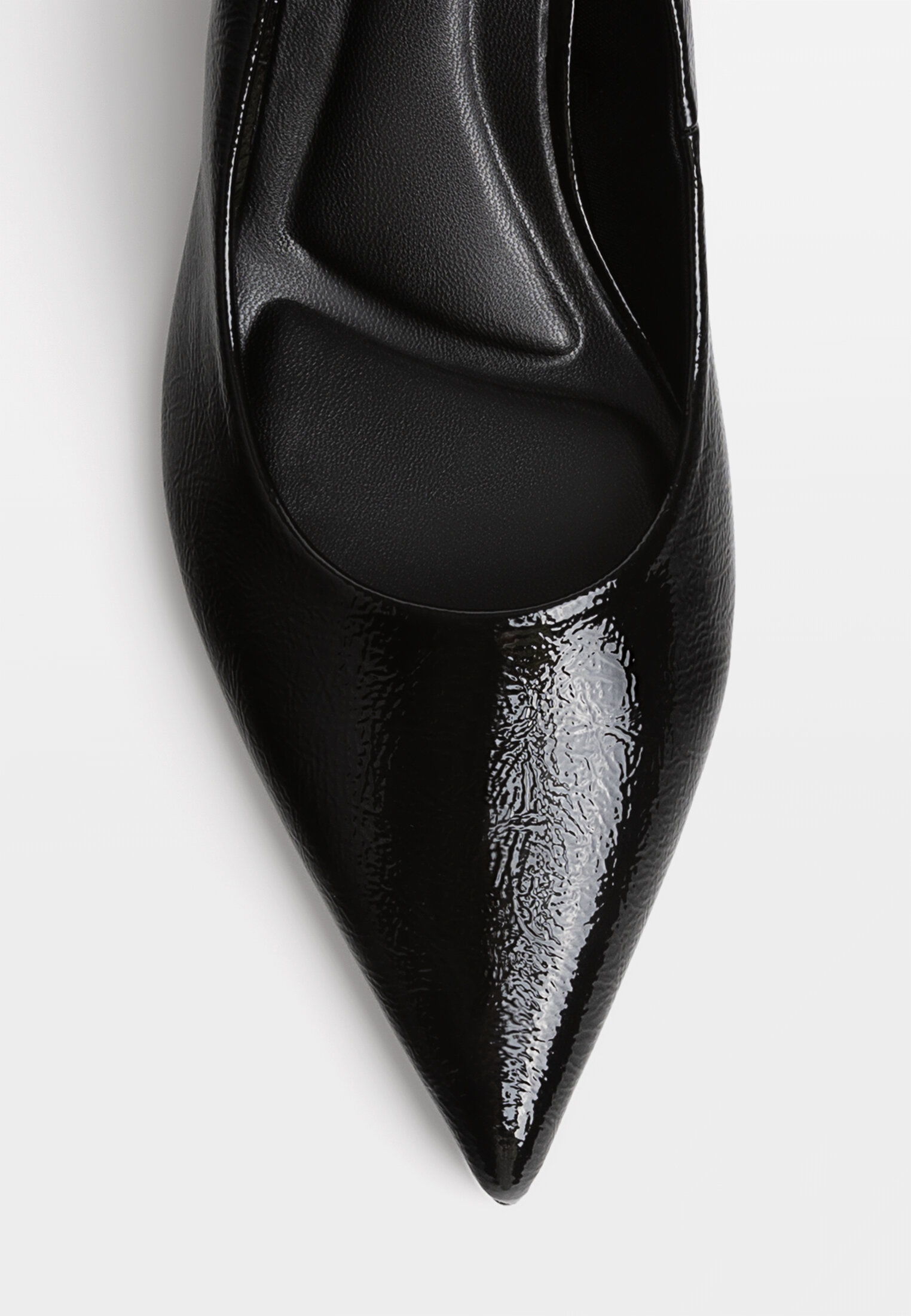 Kitten heel shoes