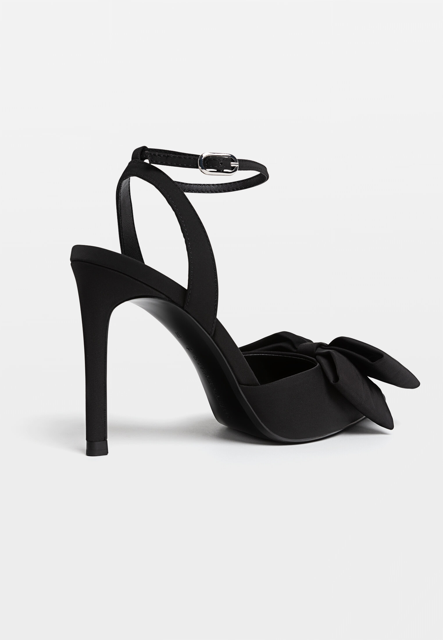 Zapatos tacon stradivarius cheap 2019