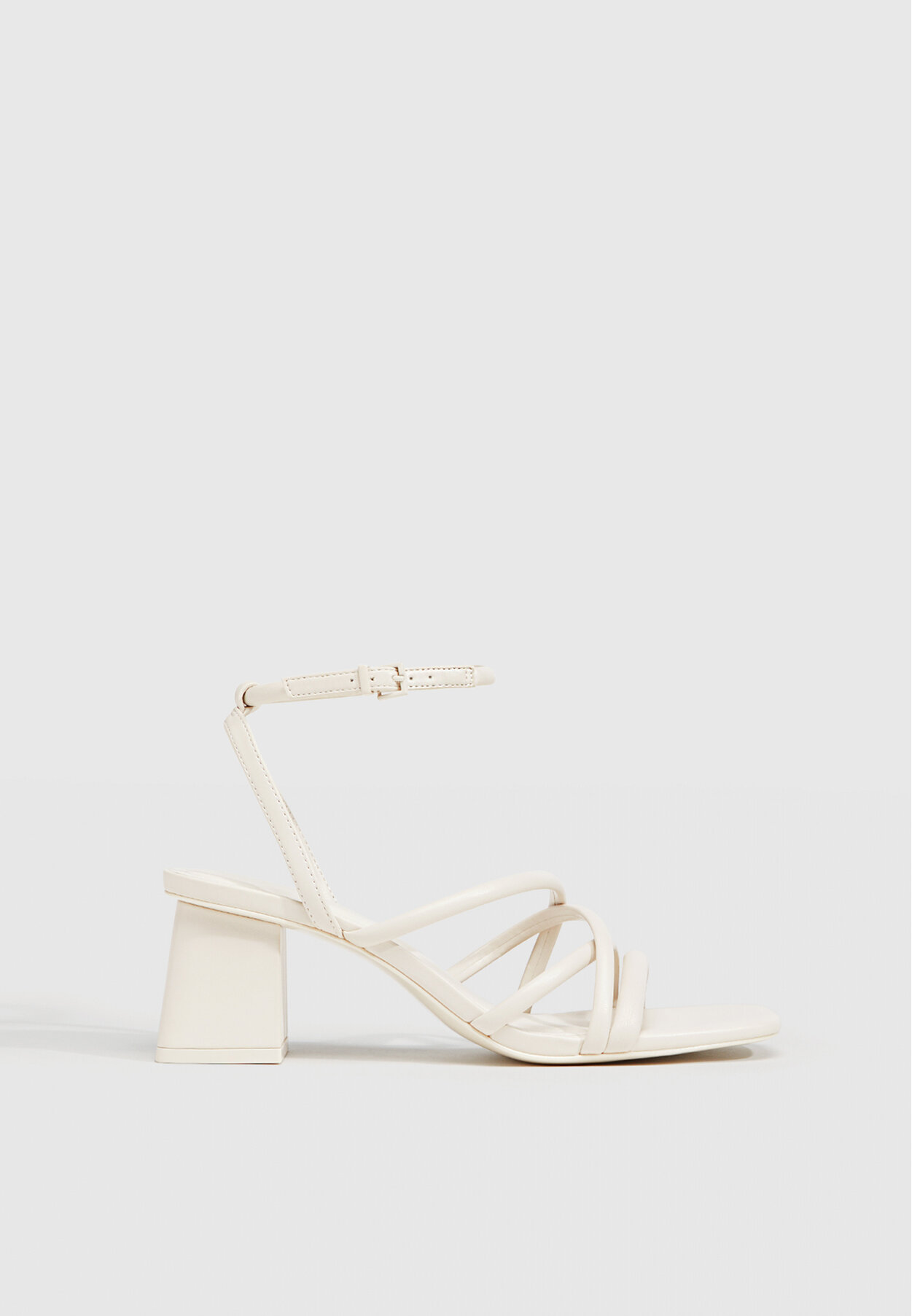 Sandalias stradivarius mujer sales