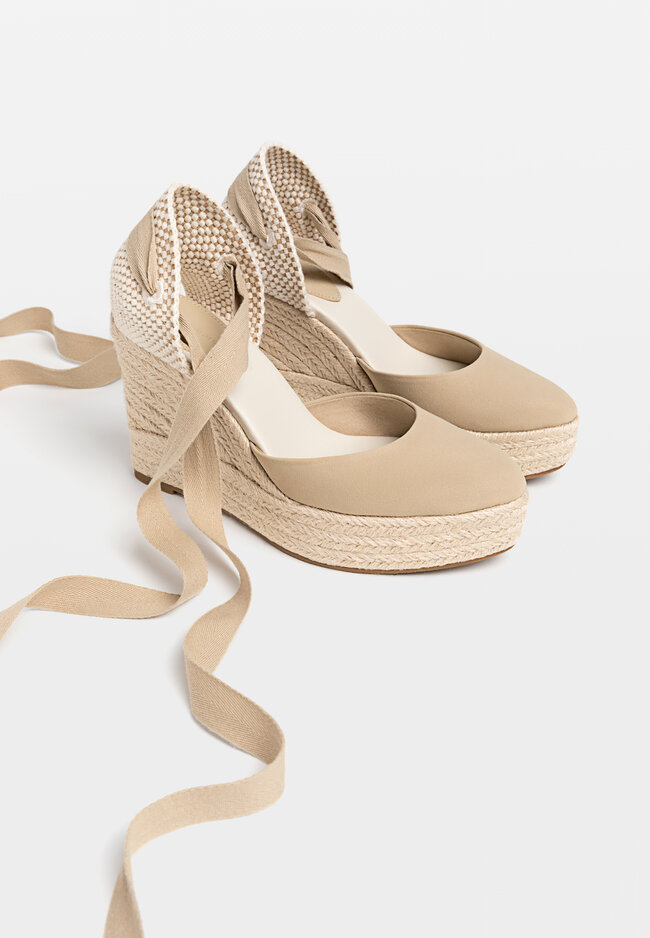 Stradivarius Zeppe in iuta con lacci BEIGE 41 Recommend