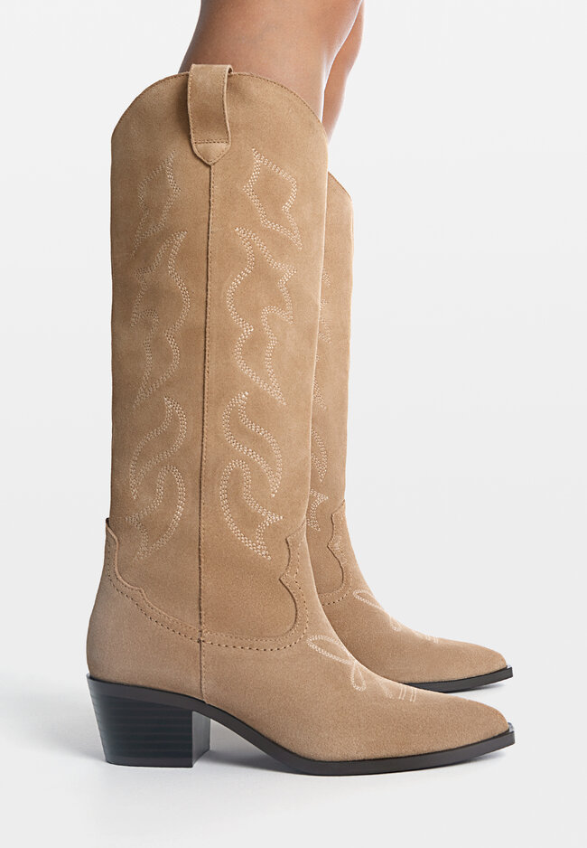 Find cowboy boots near me sale