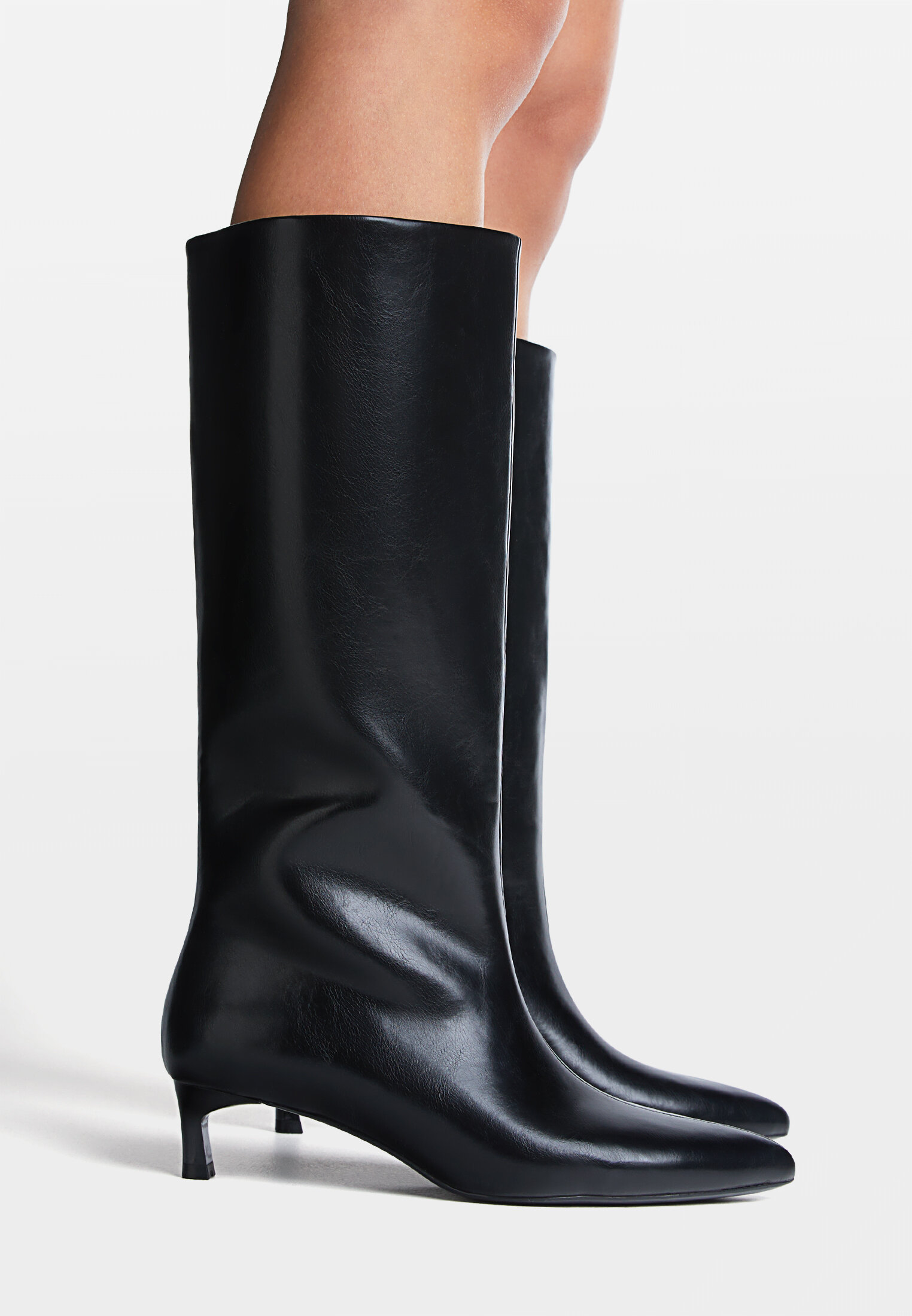 Patent kitten clearance heel boots
