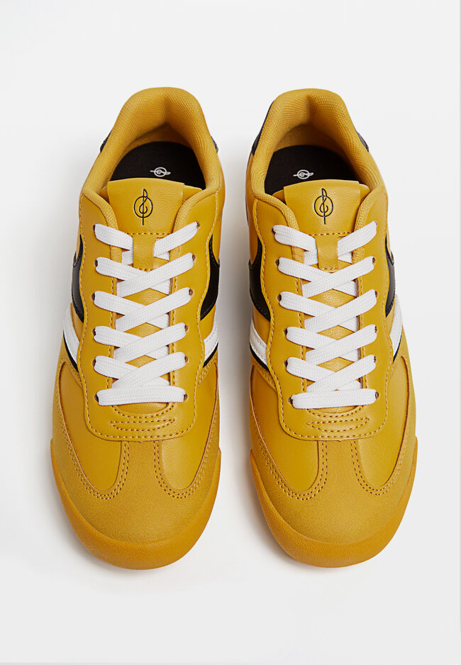 Stradivarius Sneakers casual rétro  GIALLO  40