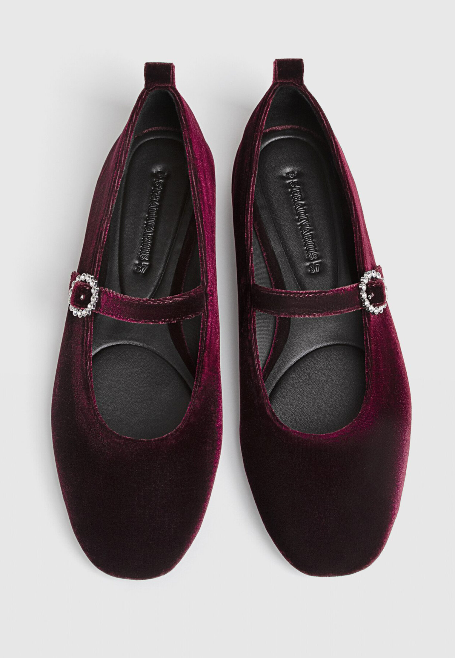 Red velvet ballet online flats