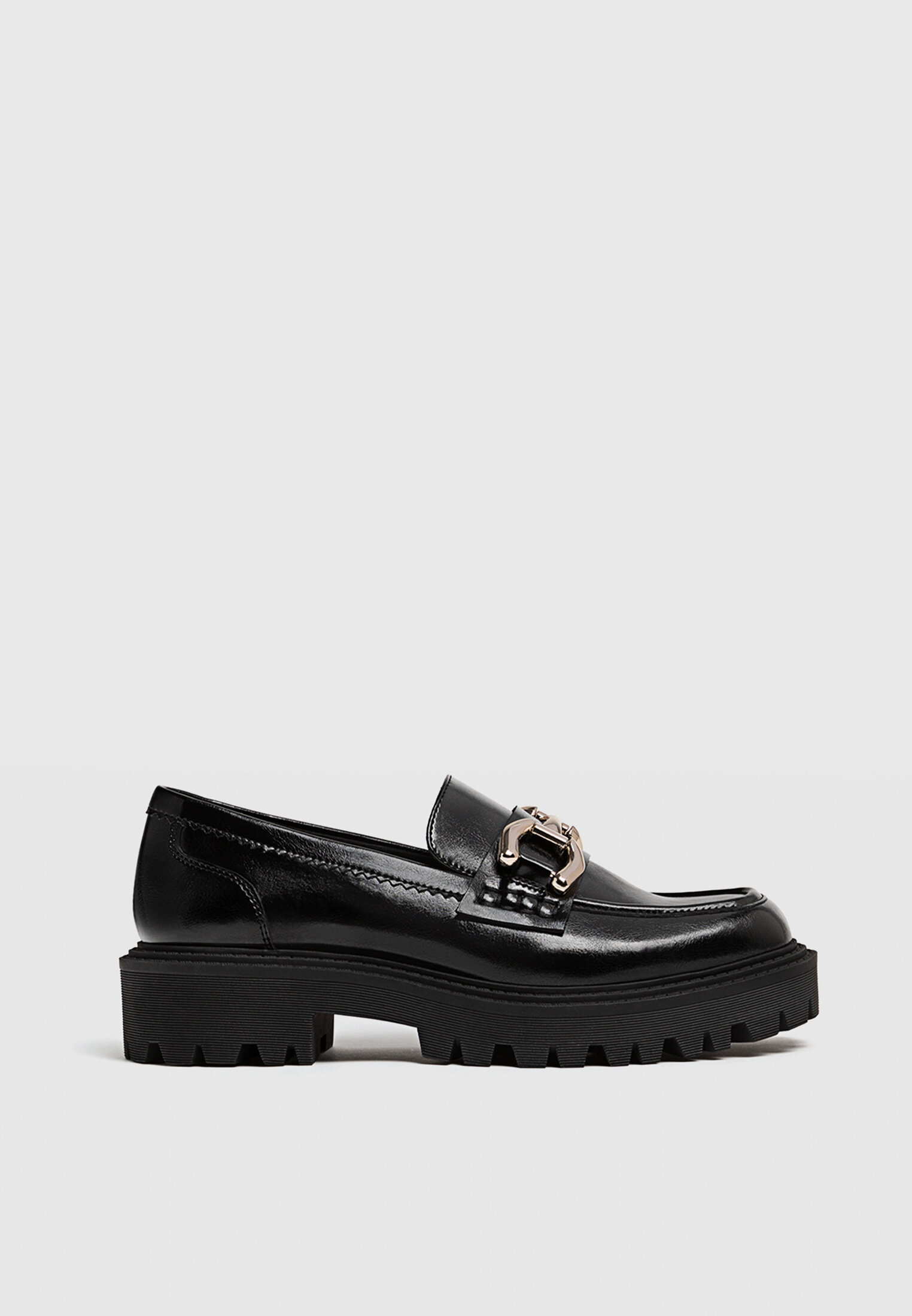 Mocasines stradivarius sales