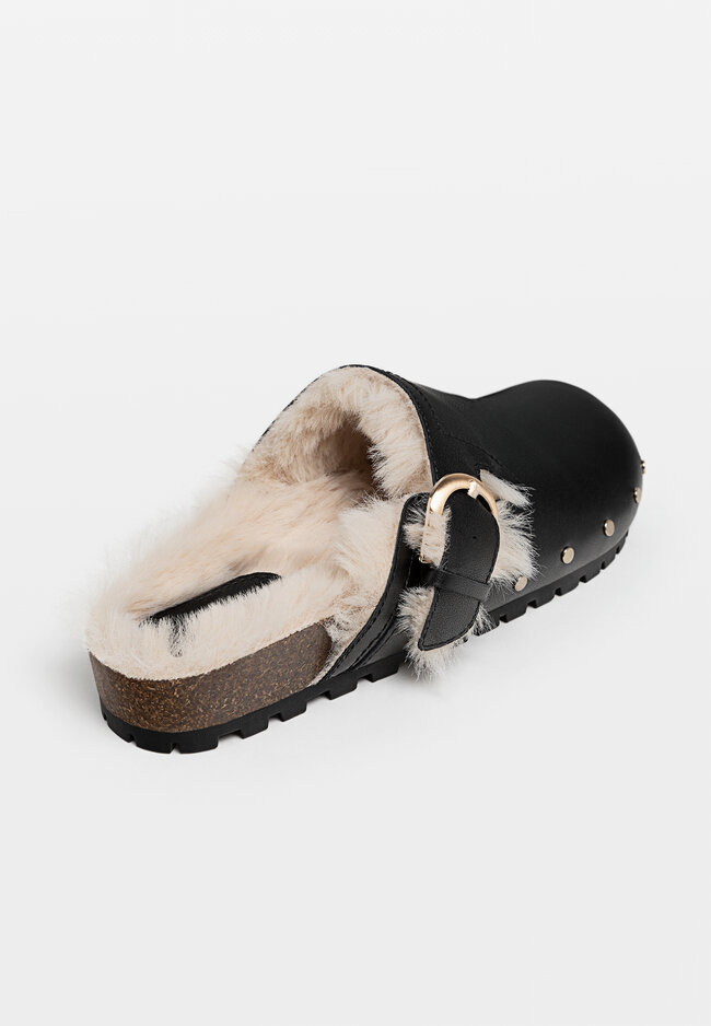 women's faux fur clogs