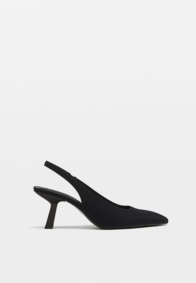 

Stradivarius Buty na obcasie bez pięty Czarny 39