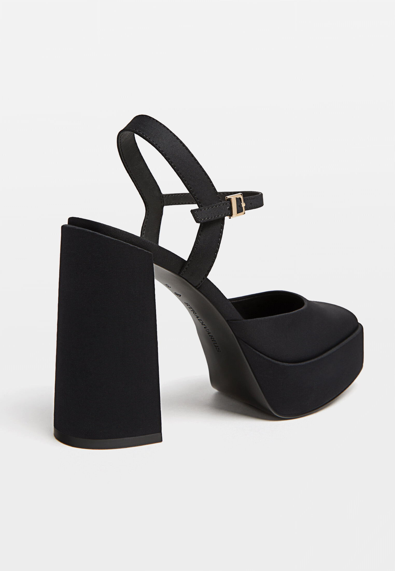 Stradivarius zapatos clearance mujer colombia