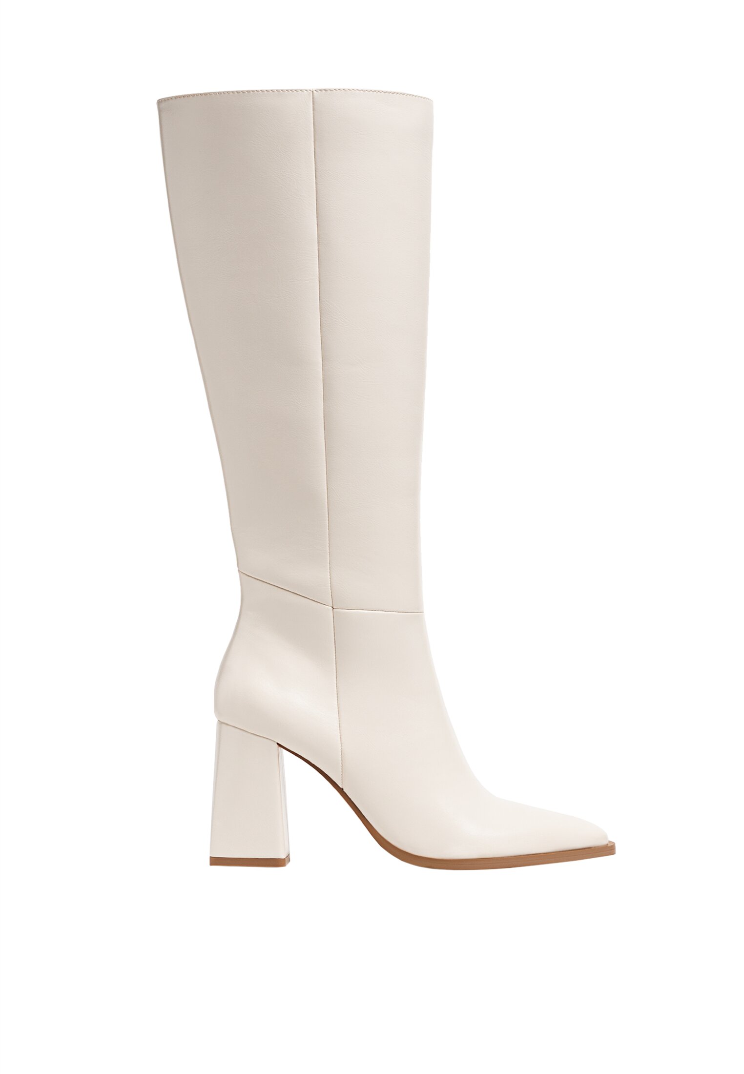 Botas mosqueteras stradivarius deals