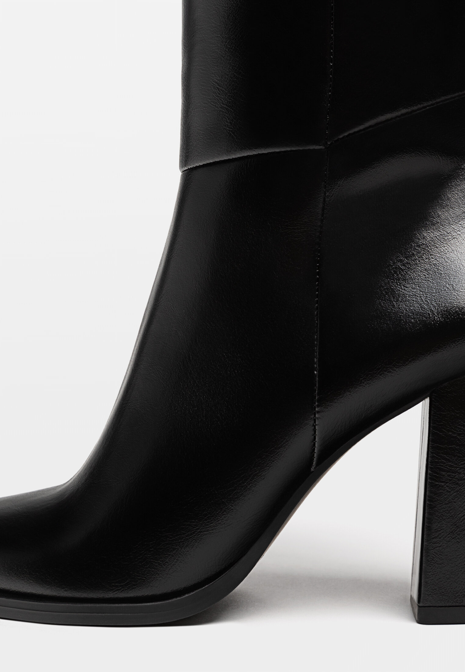 Botas largas hotsell de tacon negras