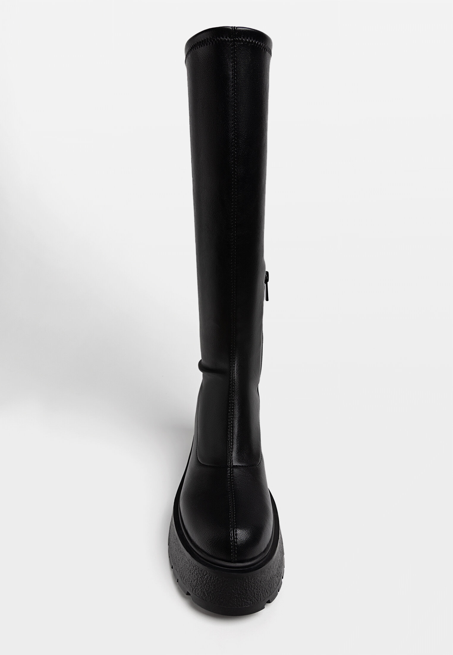 Bota negra stradivarius new arrivals