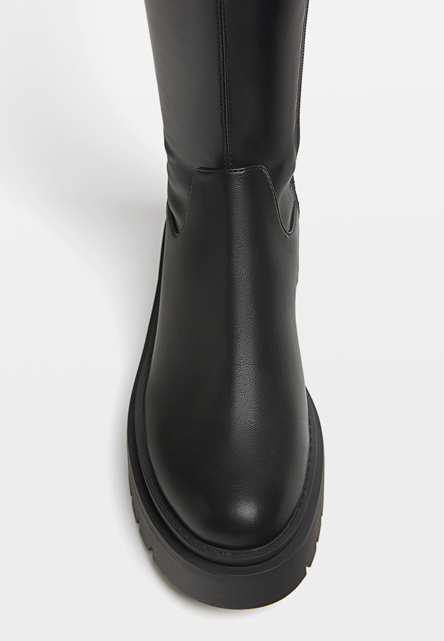 Stivali bassi in pelle con suola track outlet