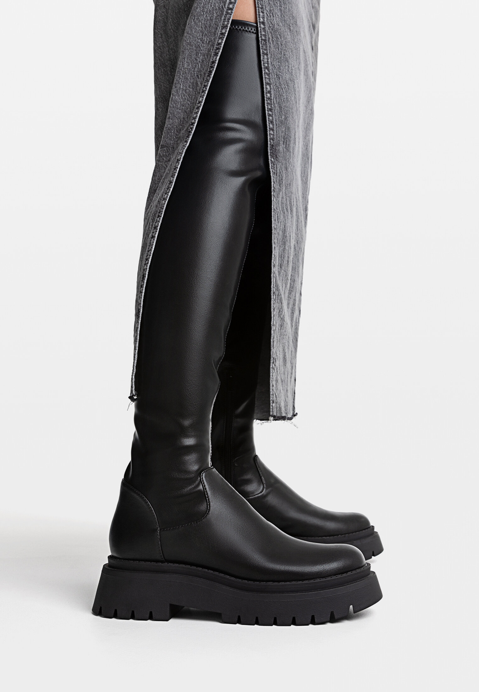 Bottes plates en cuir avec semelles track best sale
